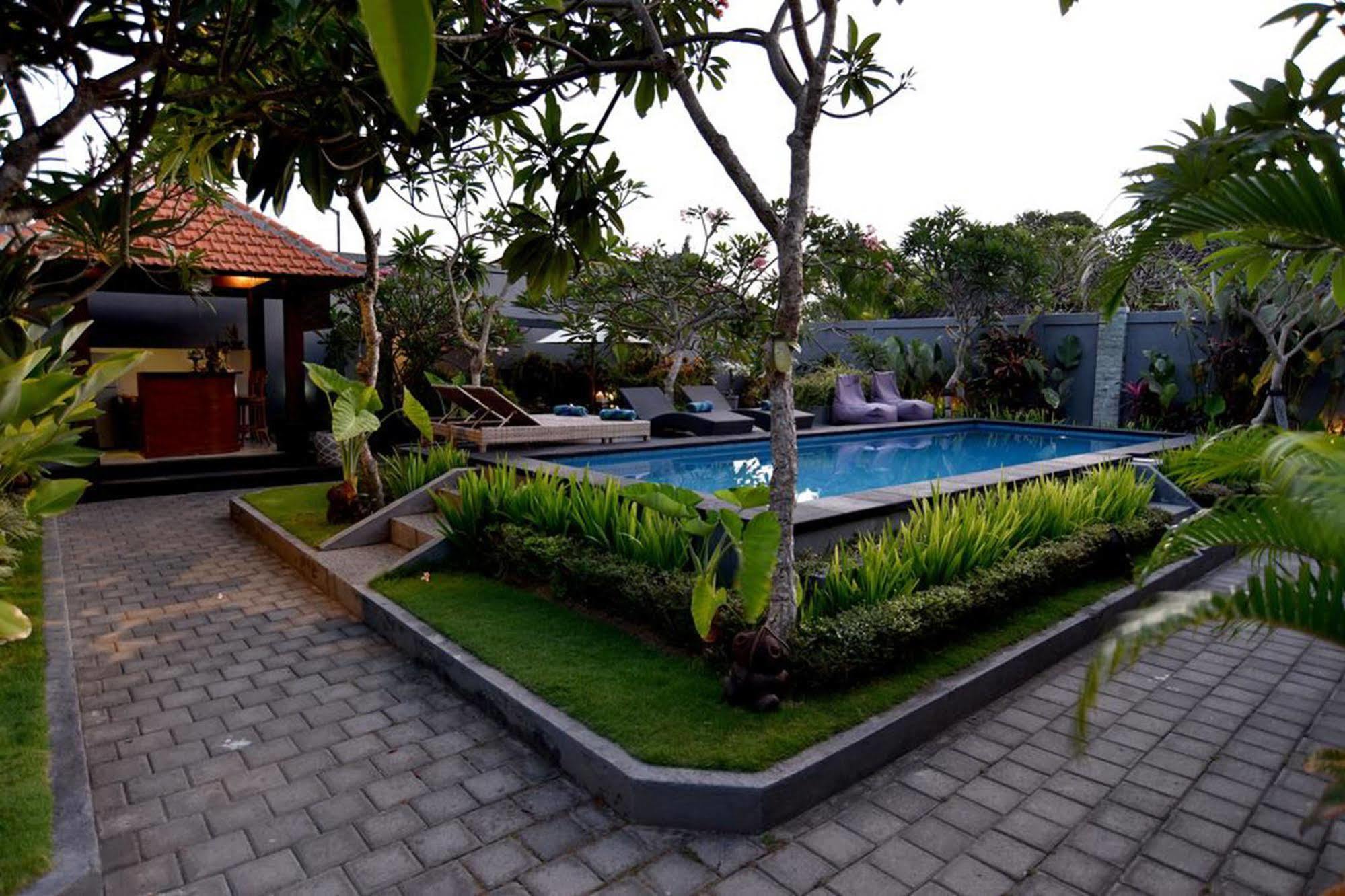 La House Aparthotel Seminyak  Exterior photo