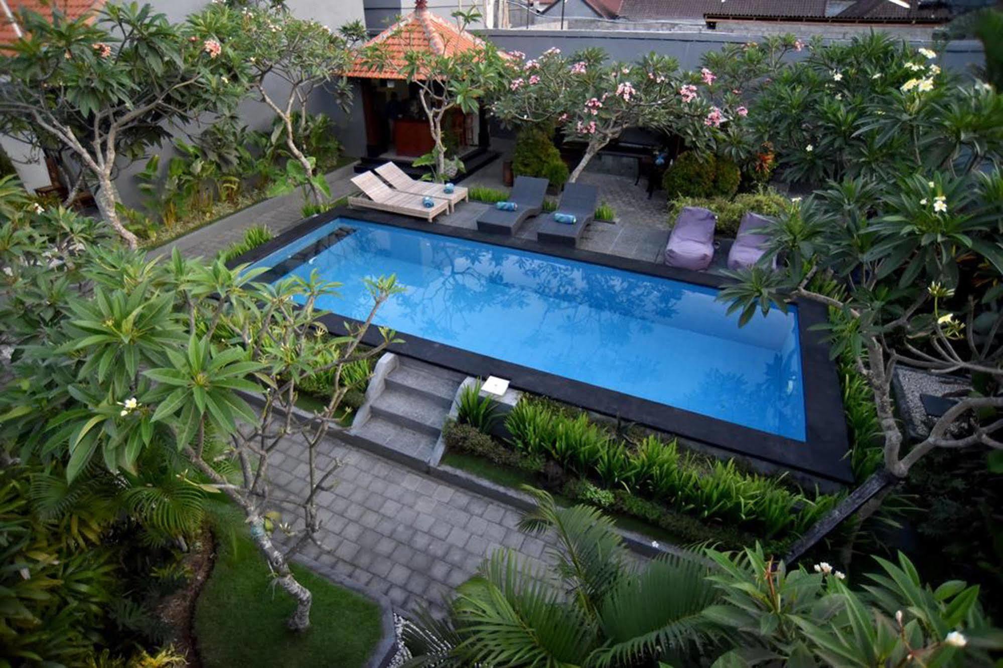 La House Aparthotel Seminyak  Exterior photo