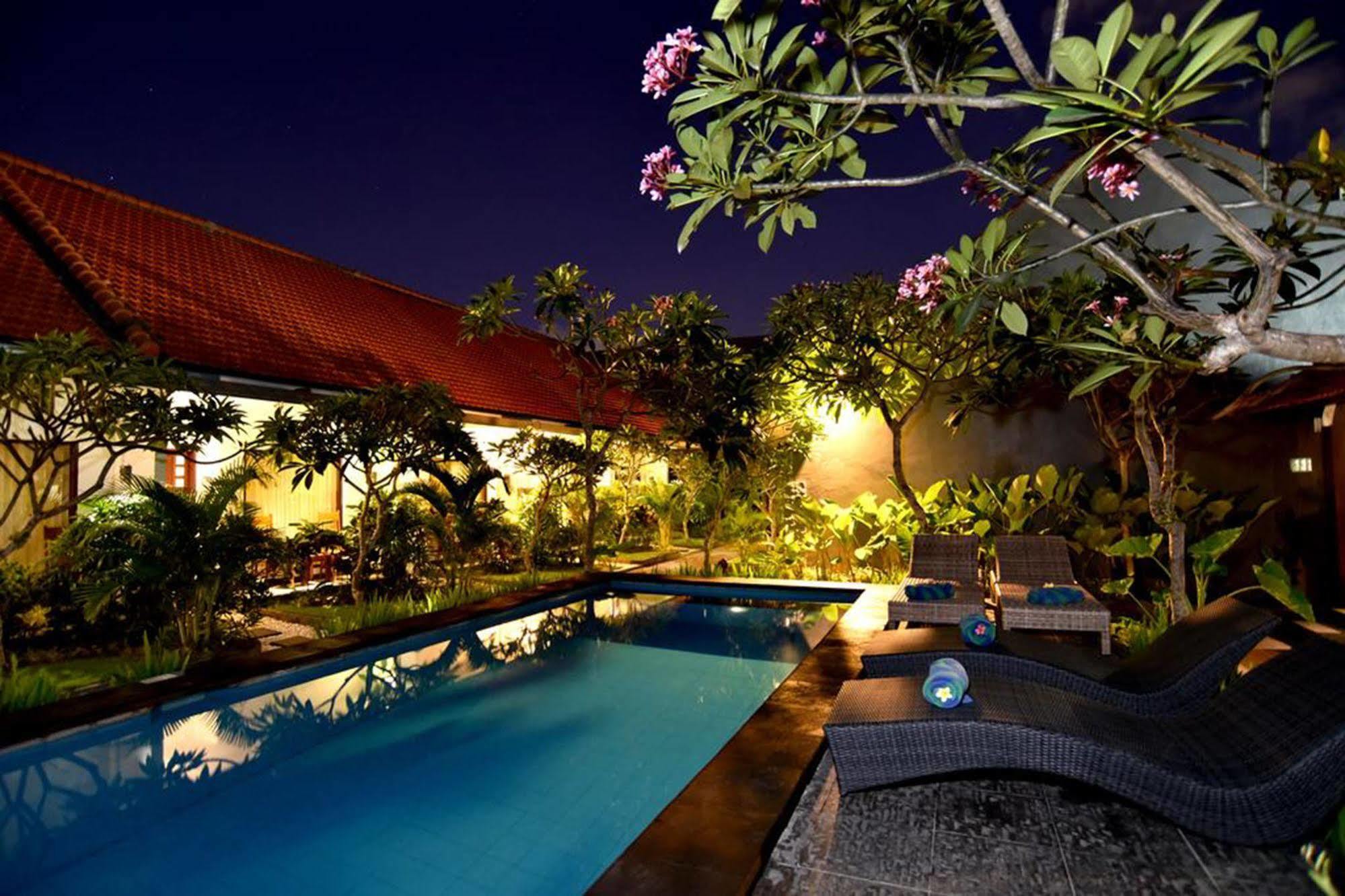 La House Aparthotel Seminyak  Exterior photo