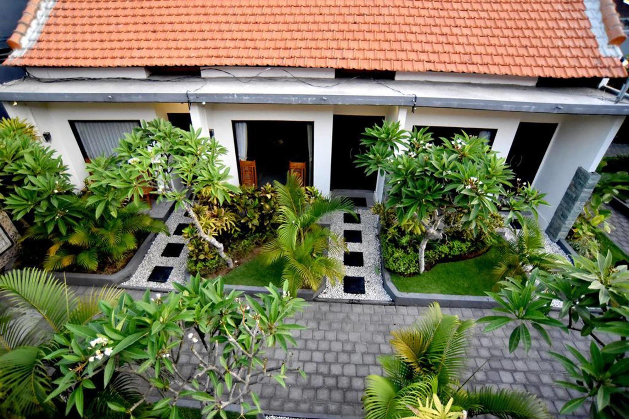 La House Aparthotel Seminyak  Exterior photo